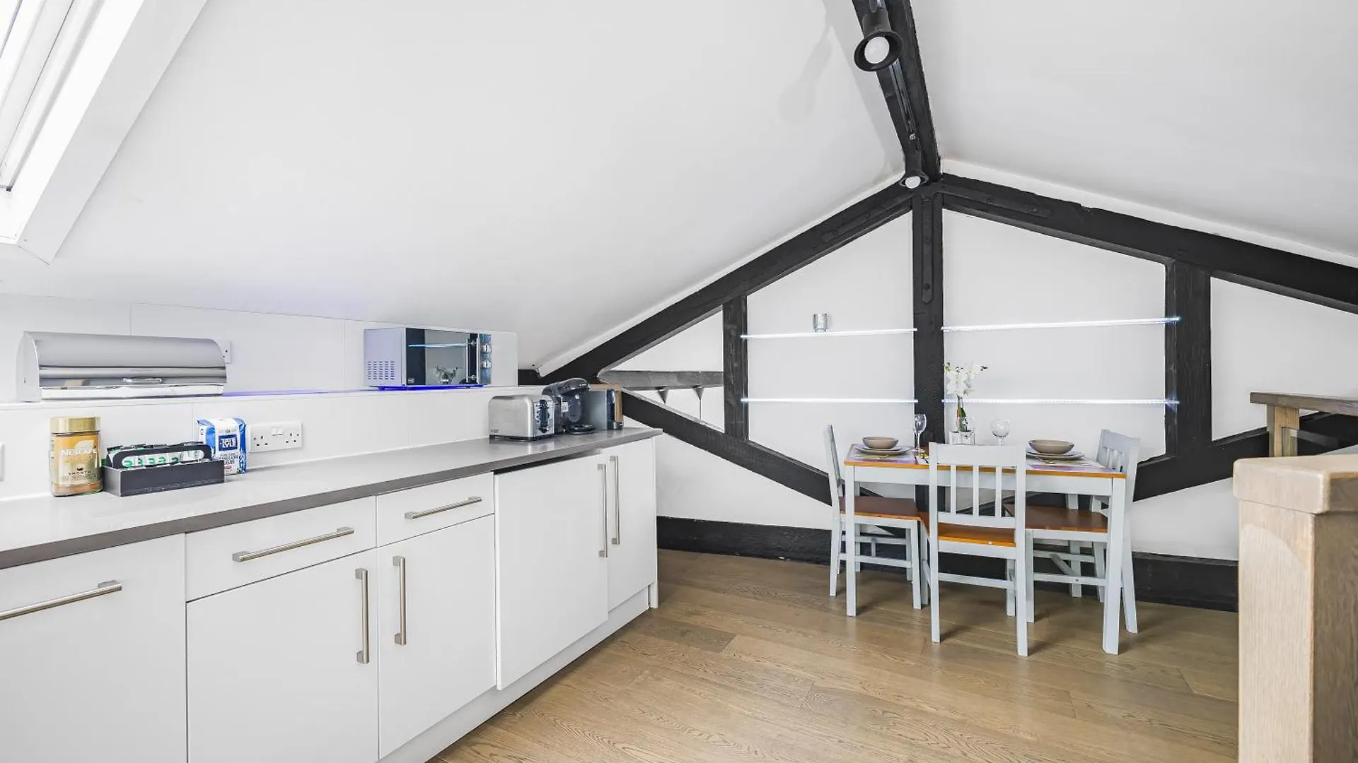 Great Eastern 3 By Artsy Apartment London 0*,